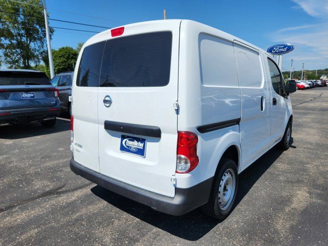 2021 Nissan NV200 S