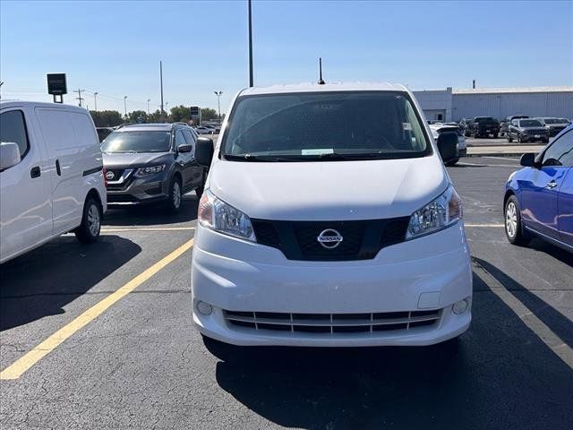 2021 Nissan NV200 S