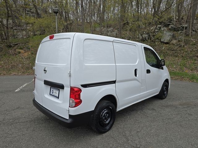 2021 Nissan NV200 S