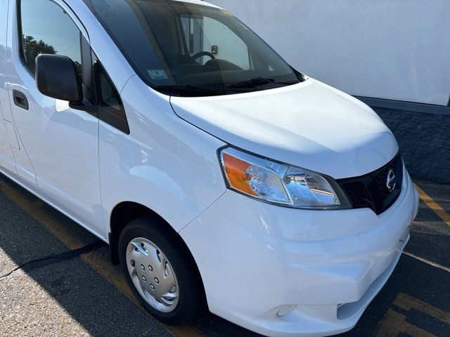 2021 Nissan NV200 S