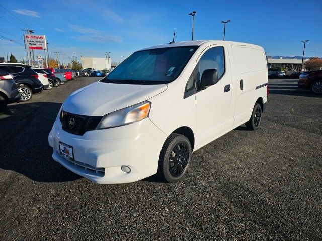 2021 Nissan NV200 S