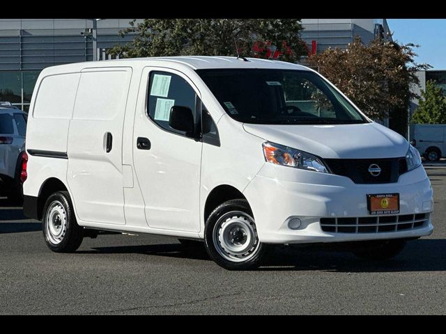 2021 Nissan NV200 S