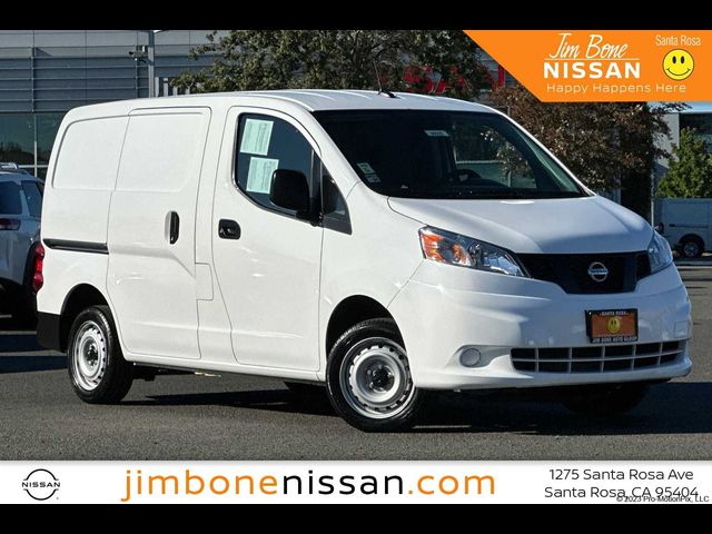 2021 Nissan NV200 S