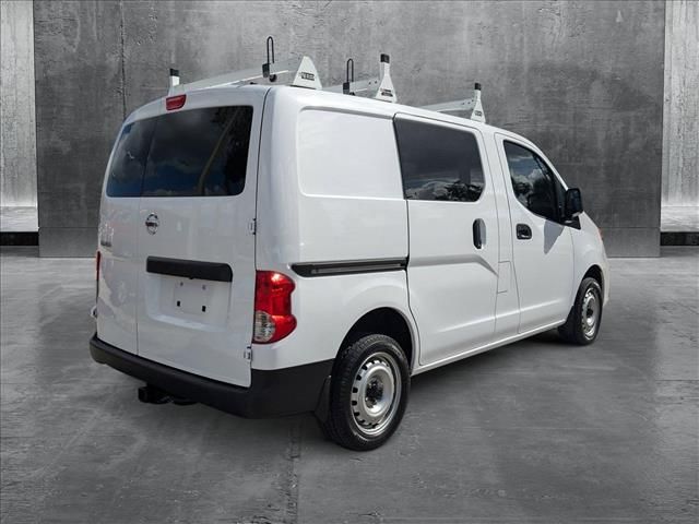 2021 Nissan NV200 S