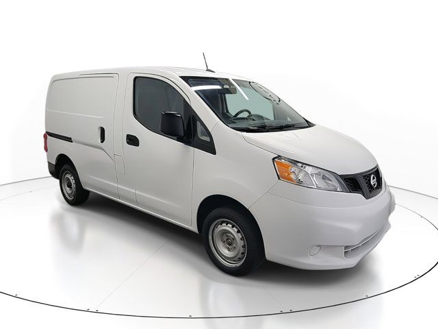 2021 Nissan NV200 S