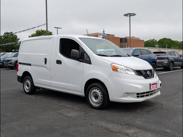 2021 Nissan NV200 S