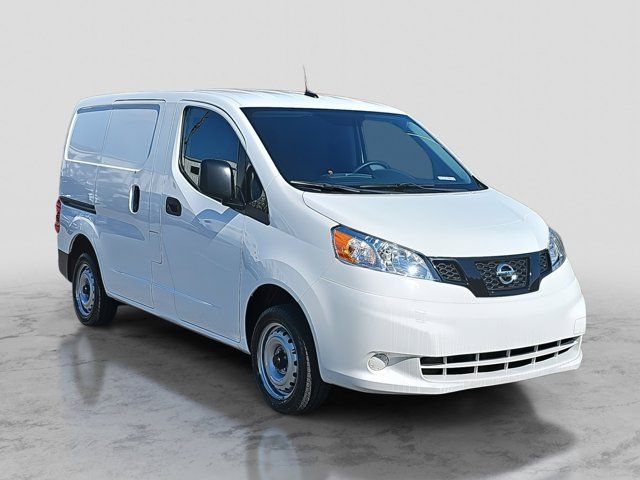 2021 Nissan NV200 S