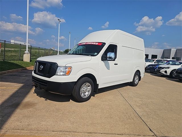 2021 Nissan NV SV