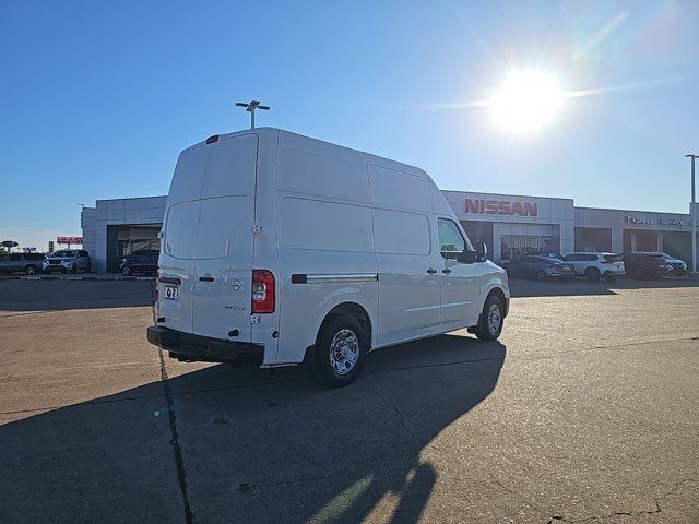 2021 Nissan NV SV