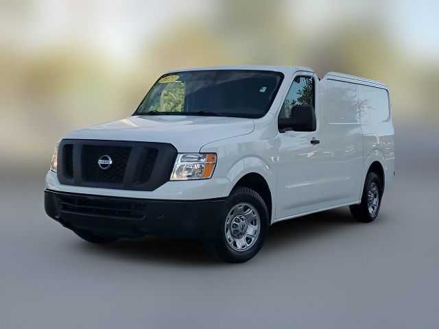 2021 Nissan NV SV