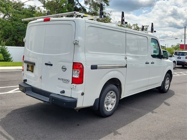 2021 Nissan NV SV