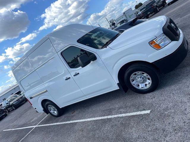 2021 Nissan NV SV