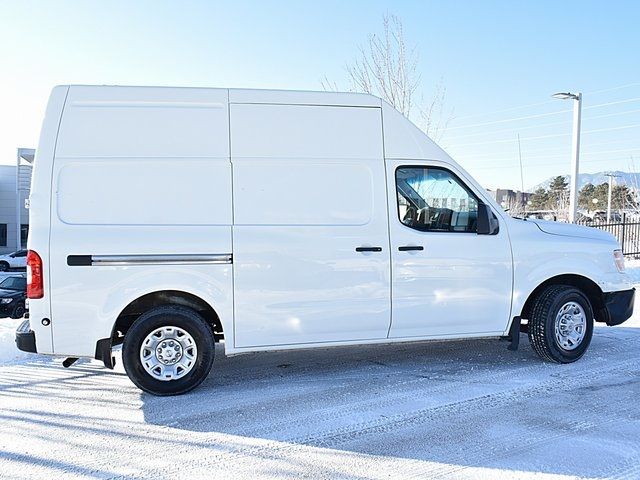 2021 Nissan NV SV