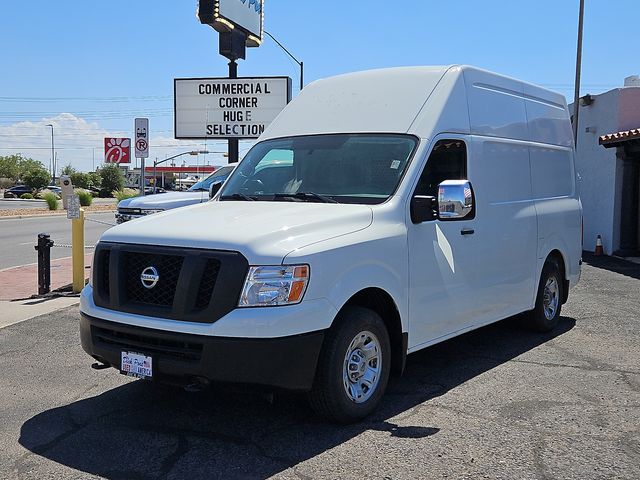 2021 Nissan NV SV