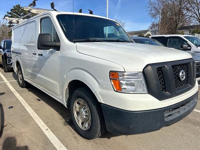 2021 Nissan NV SV