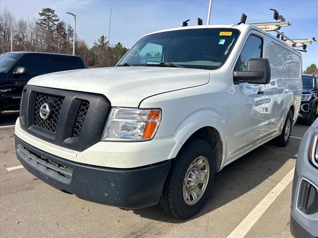 2021 Nissan NV SV