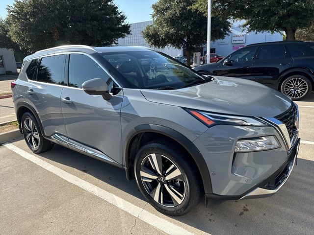 2021 Nissan Rogue Platinum