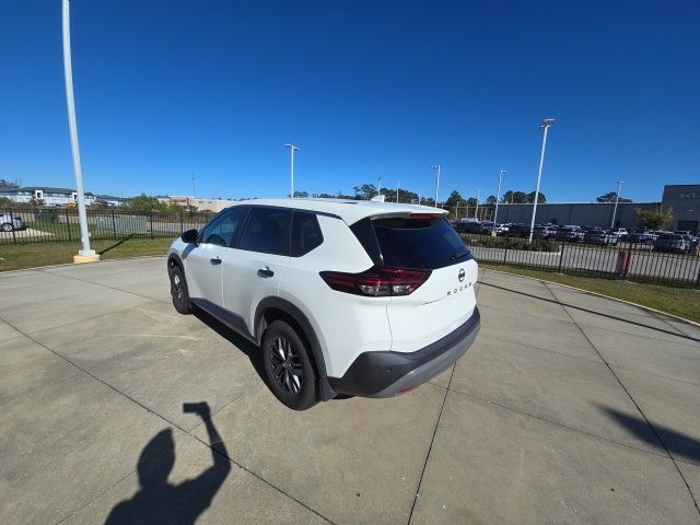 2021 Nissan Rogue S