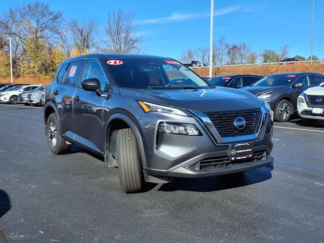 2021 Nissan Rogue S