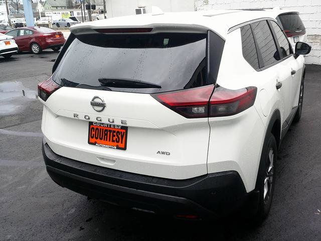 2021 Nissan Rogue S