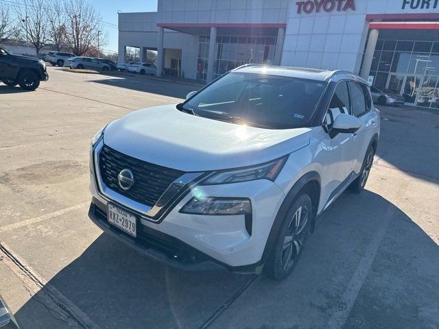 2021 Nissan Rogue SL