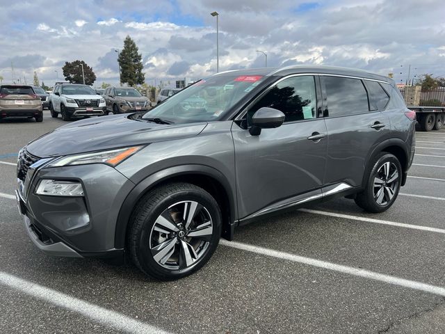 2021 Nissan Rogue SL