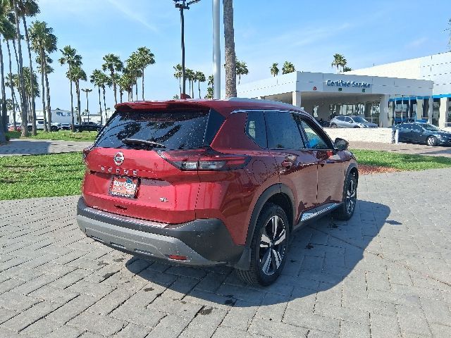 2021 Nissan Rogue SL