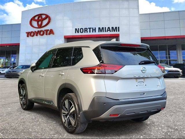 2021 Nissan Rogue SL