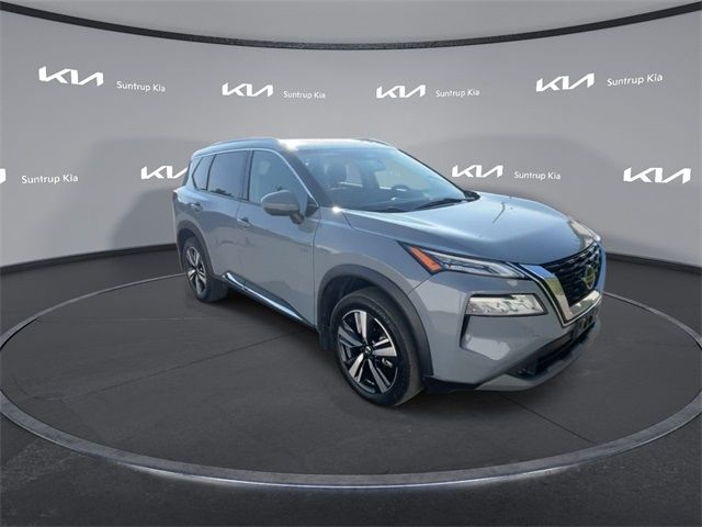 2021 Nissan Rogue SL