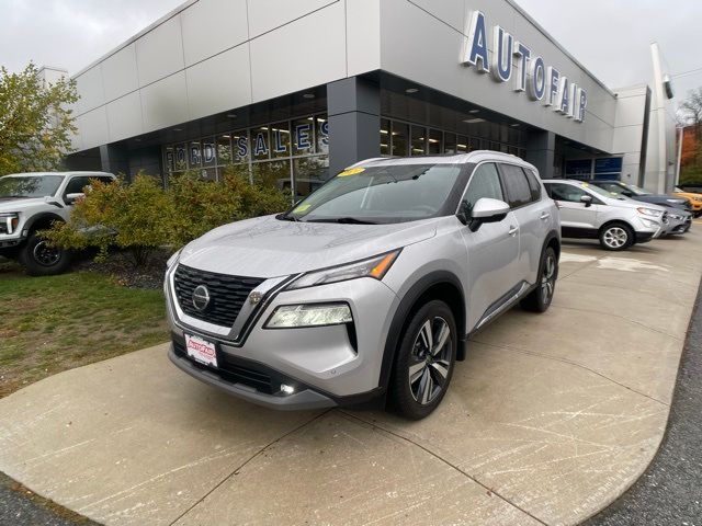 2021 Nissan Rogue SL