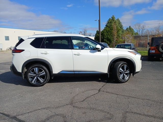 2021 Nissan Rogue SL