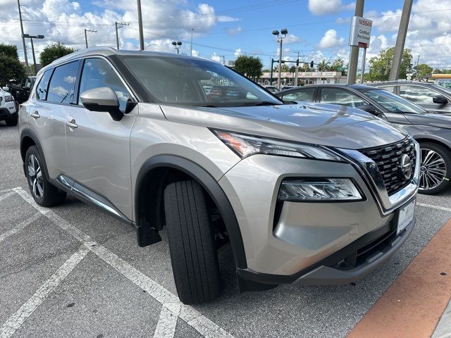 2021 Nissan Rogue SL