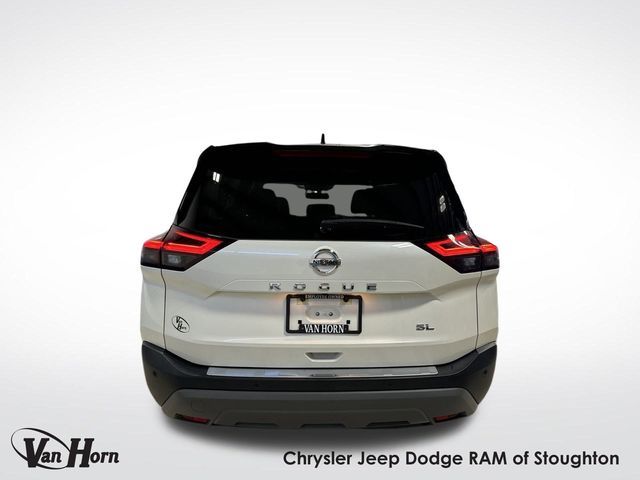 2021 Nissan Rogue SL