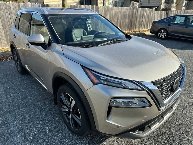 2021 Nissan Rogue SL