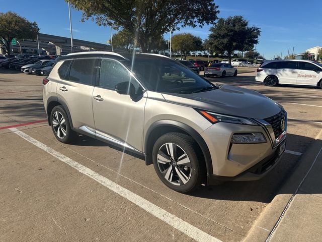 2021 Nissan Rogue SL