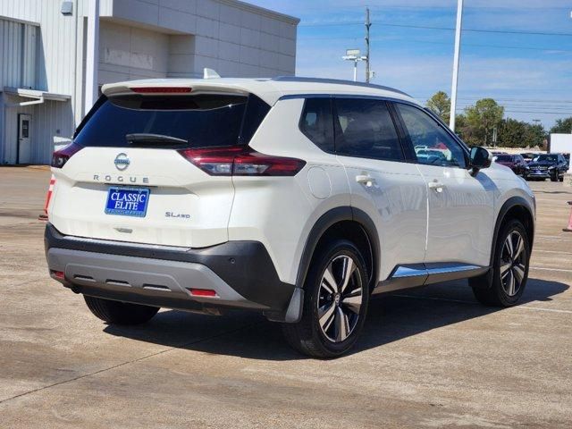 2021 Nissan Rogue SL