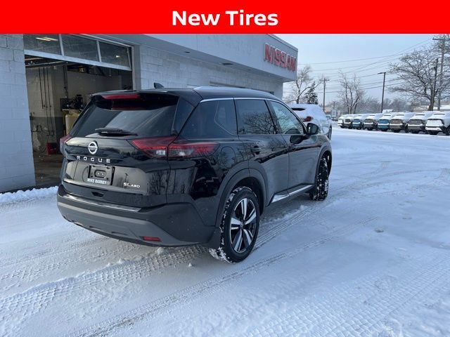 2021 Nissan Rogue SL