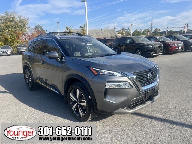 2021 Nissan Rogue SL