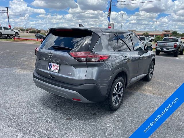 2021 Nissan Rogue SV