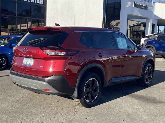 2021 Nissan Rogue SV