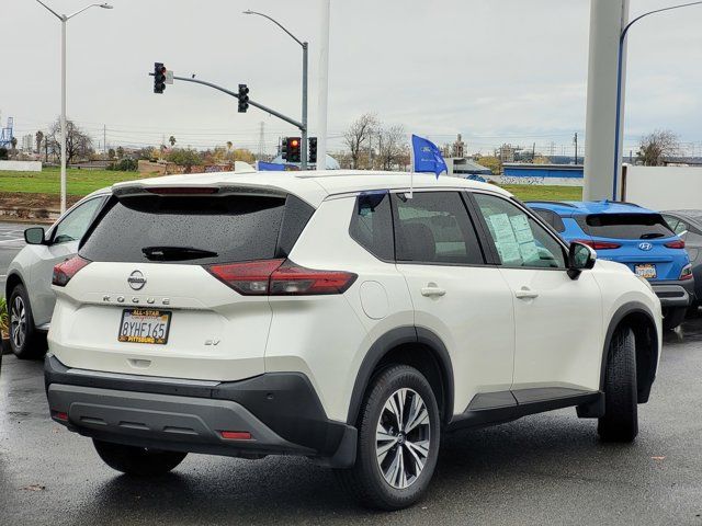 2021 Nissan Rogue SV