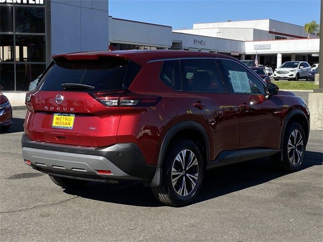 2021 Nissan Rogue SV