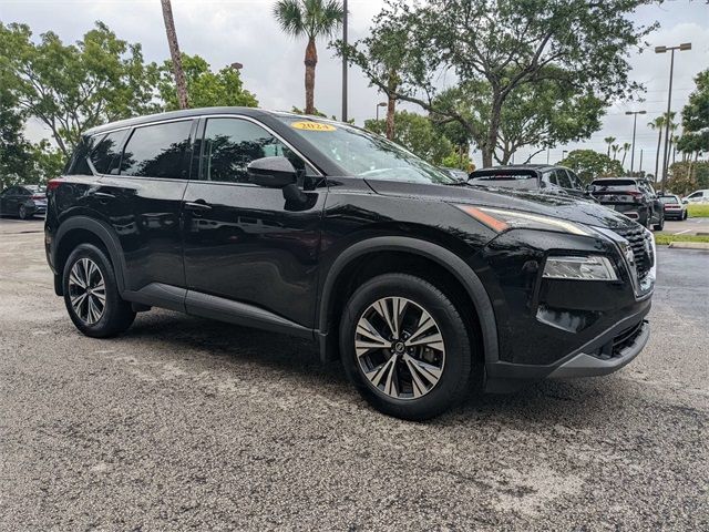 2021 Nissan Rogue SV
