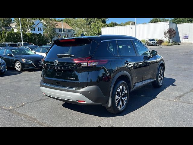 2021 Nissan Rogue SV