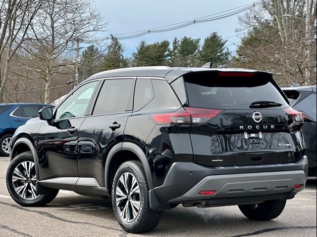 2021 Nissan Rogue SV