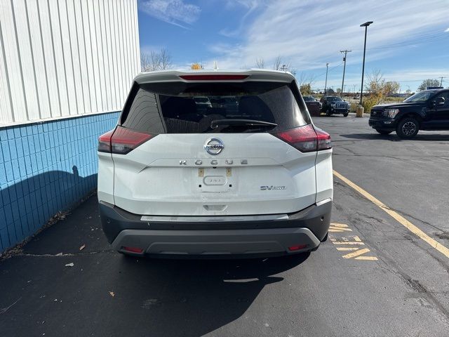 2021 Nissan Rogue SV