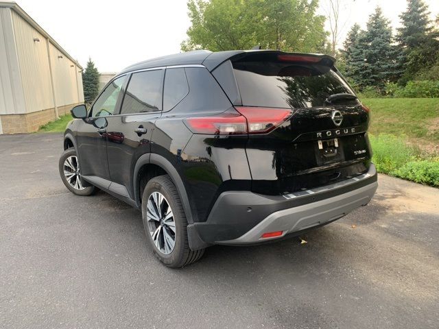 2021 Nissan Rogue SV