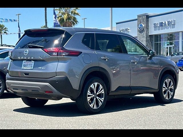 2021 Nissan Rogue SV