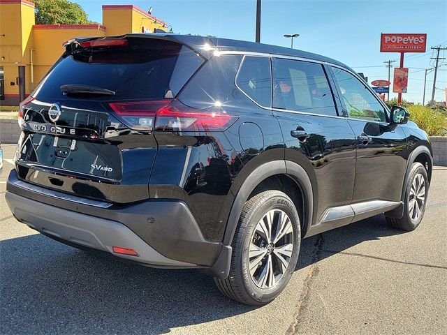 2021 Nissan Rogue SV