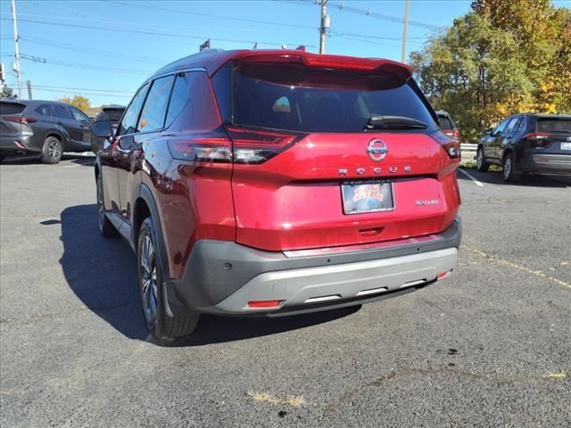 2021 Nissan Rogue SV